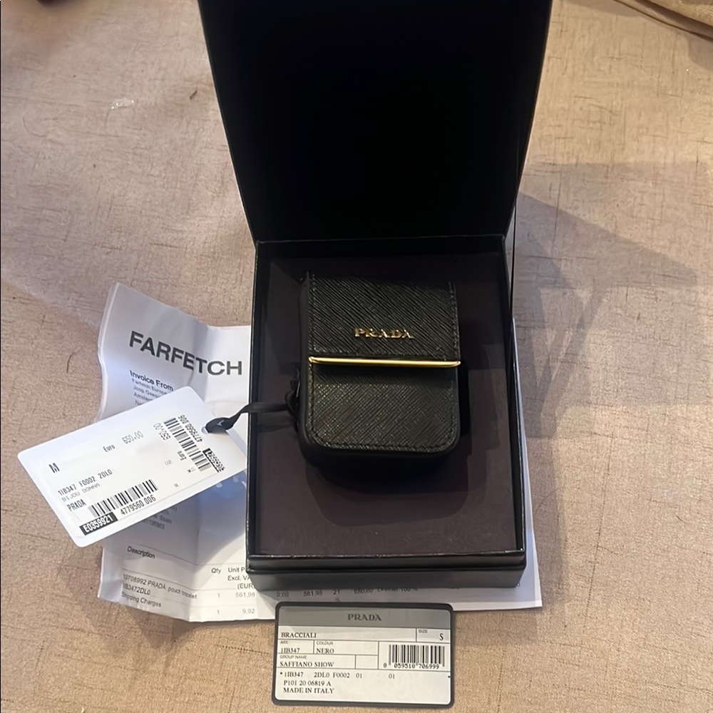 Prada Black Leather Card Holder ( earphones )bracelet